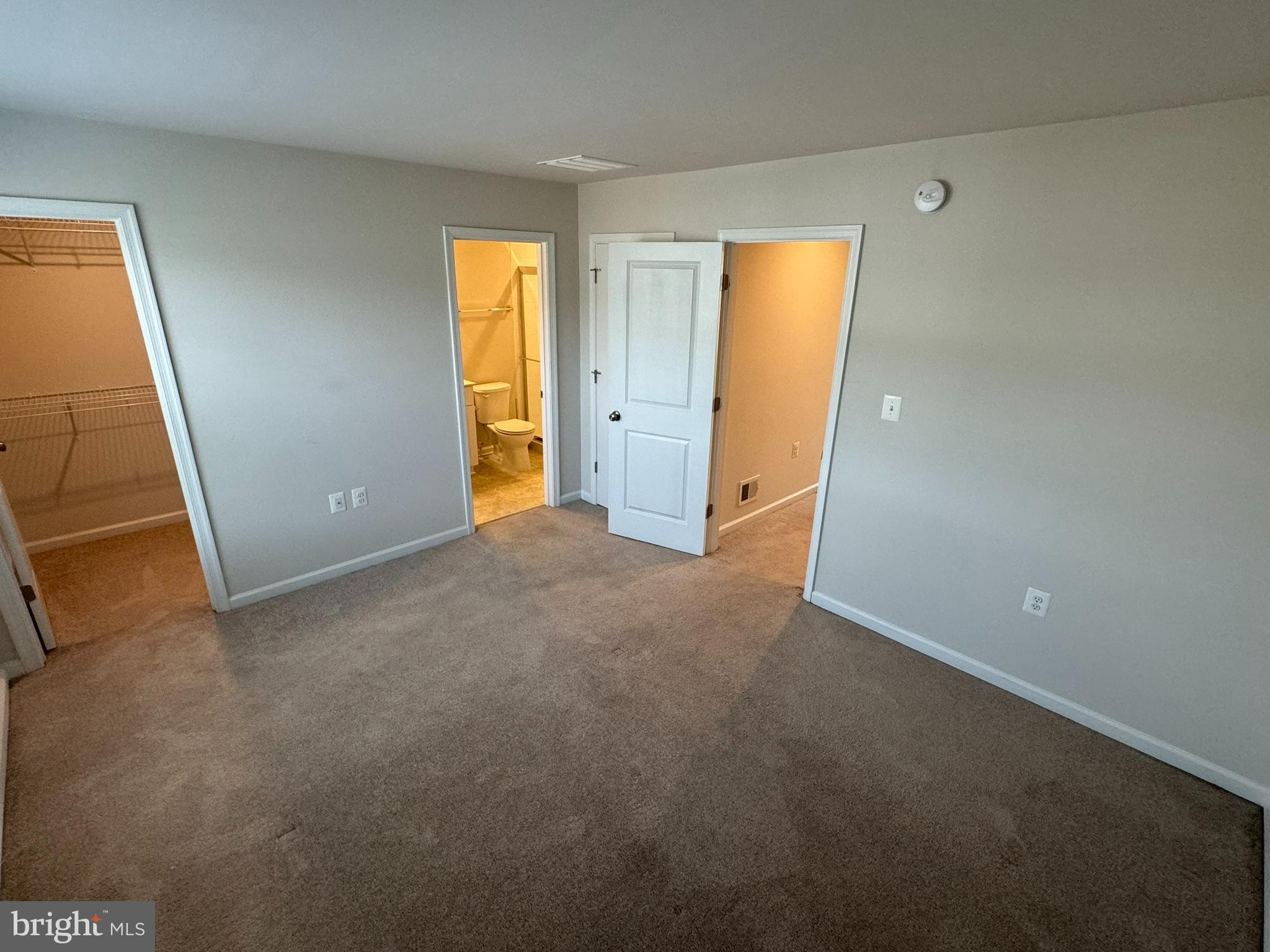 147 Presidents Pointe Avenue Ranson, WV 25438 - Photo 31 of 45