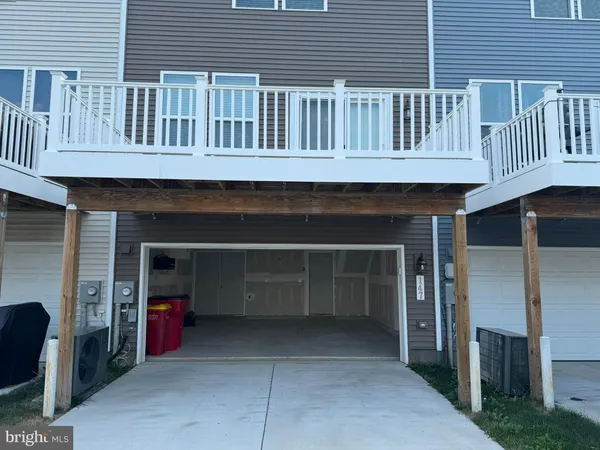 $2,100 | 147 Presidents Pointe Avenue, Ranson, WV 25438