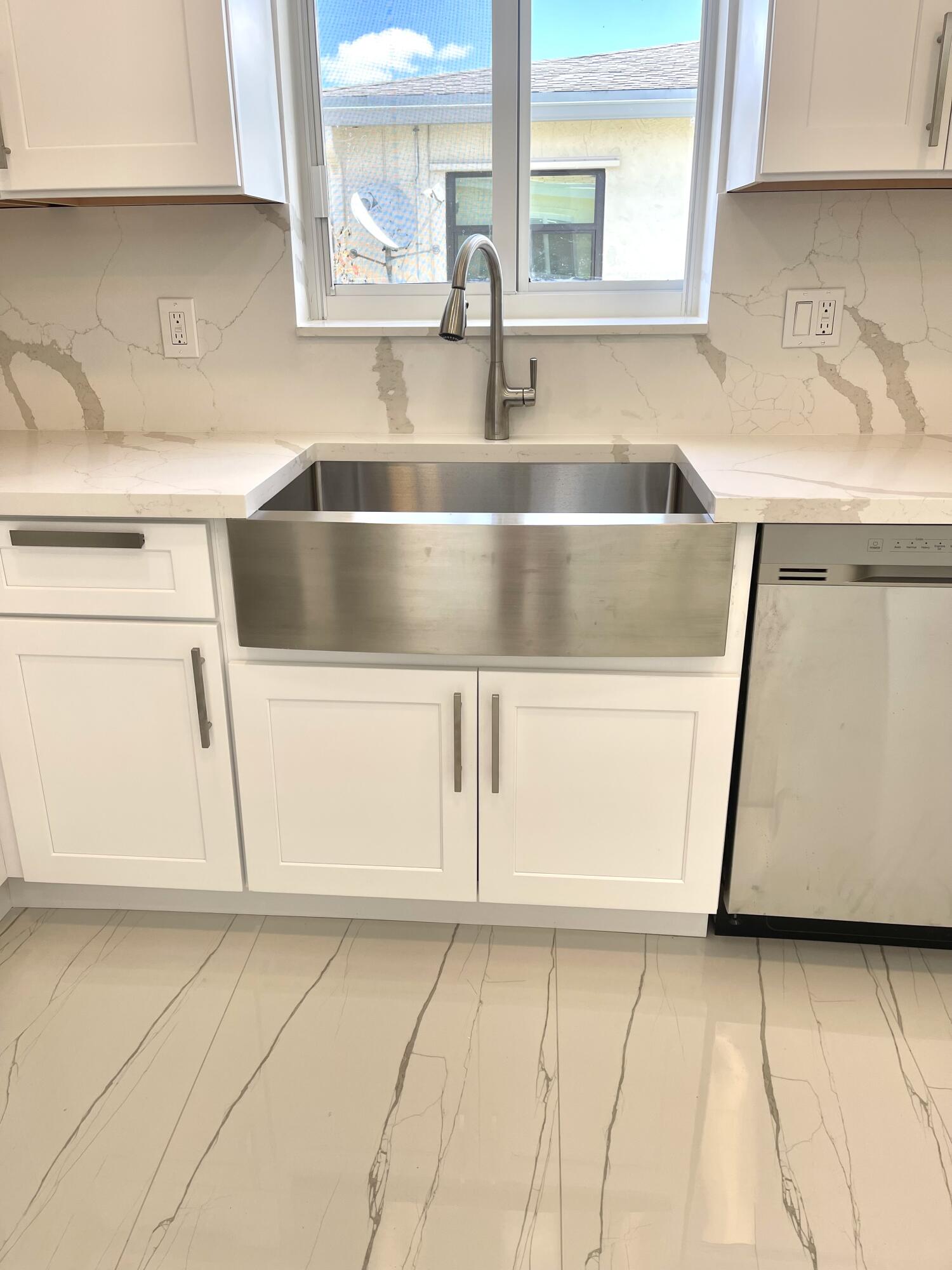 4675 Betelnut Street Boca Raton, FL 33428 - Photo 3 of 22 IMG_4334