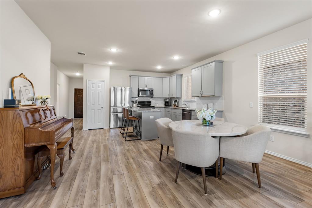 800 Gull Road Princeton, TX 75407 - Photo 5 of 40