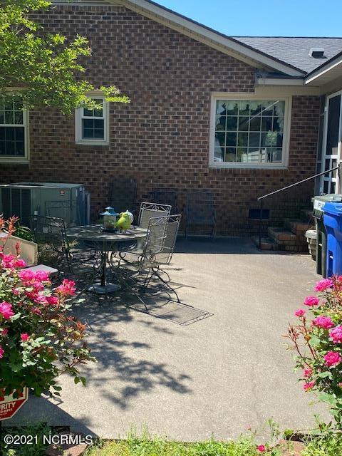 1204 Raleigh Rd Parkway West Wilson, NC 27896 - Photo 17 of 21 PATIO
