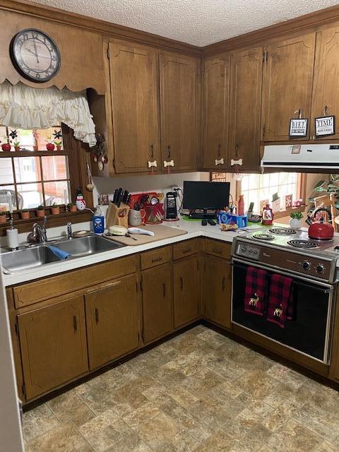 1204 Raleigh Rd Parkway West Wilson, NC 27896 - Photo 6 of 21 KITCHEN
