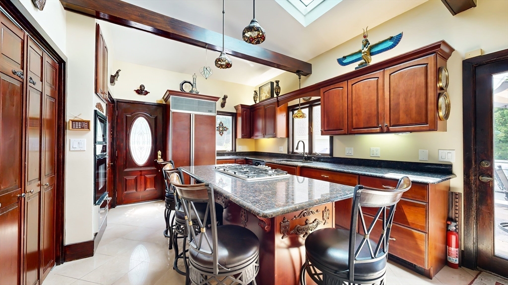 52 Thornton Park Winthrop, MA 02152 - Photo 13 of 40 a dining room with furniture and wooden floor