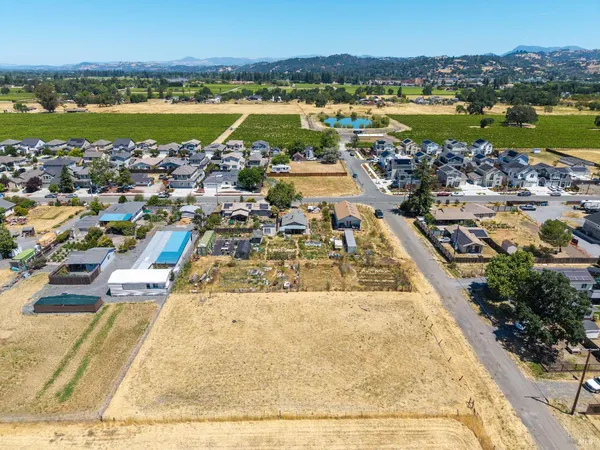 $215,000 | 3829 Elwin Lane, Santa Rosa, CA 95403