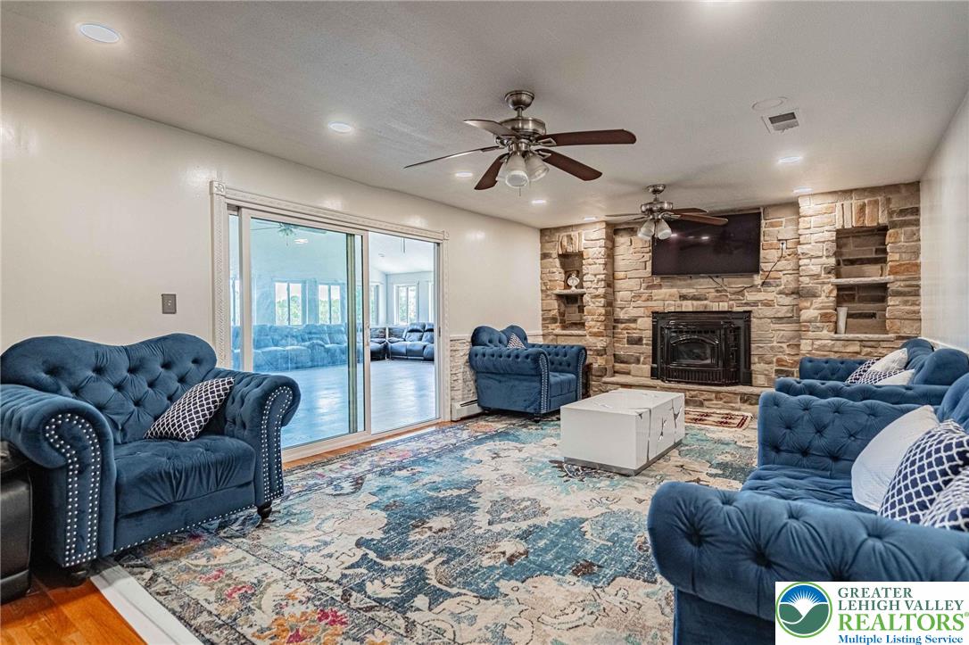 3609 Windy Road Orefield, PA 18069 - Photo 25 of 97 FAMILY ROOM OPENS TO GREAT ROOM
