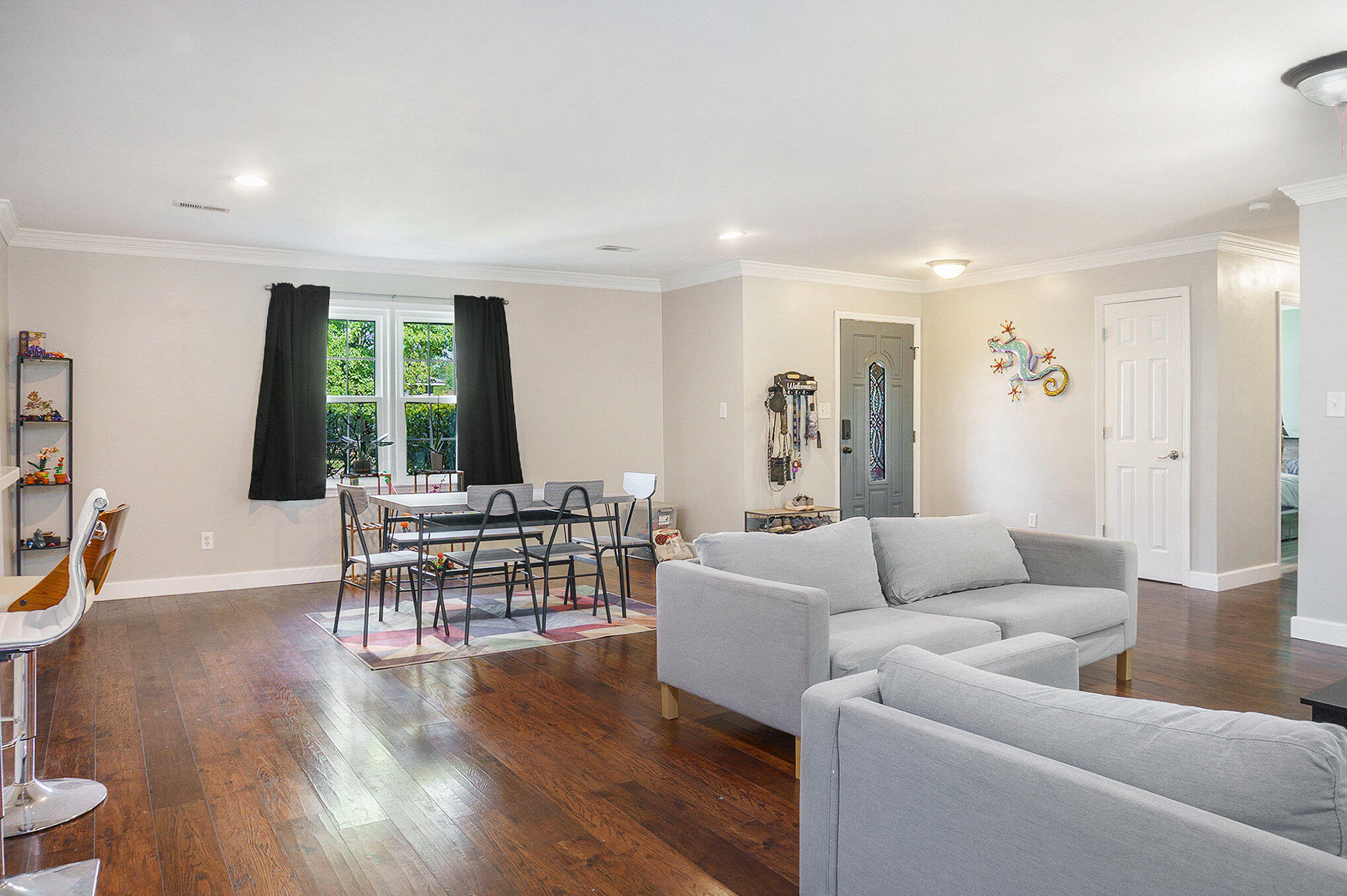 117 Rosa Street Summerville, SC 29483 - Photo 7 of 29 Living Room Into Dining Area