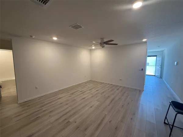 $1,845 | 14812 Perlino Way Manor, Unit B, Manor, TX 78653