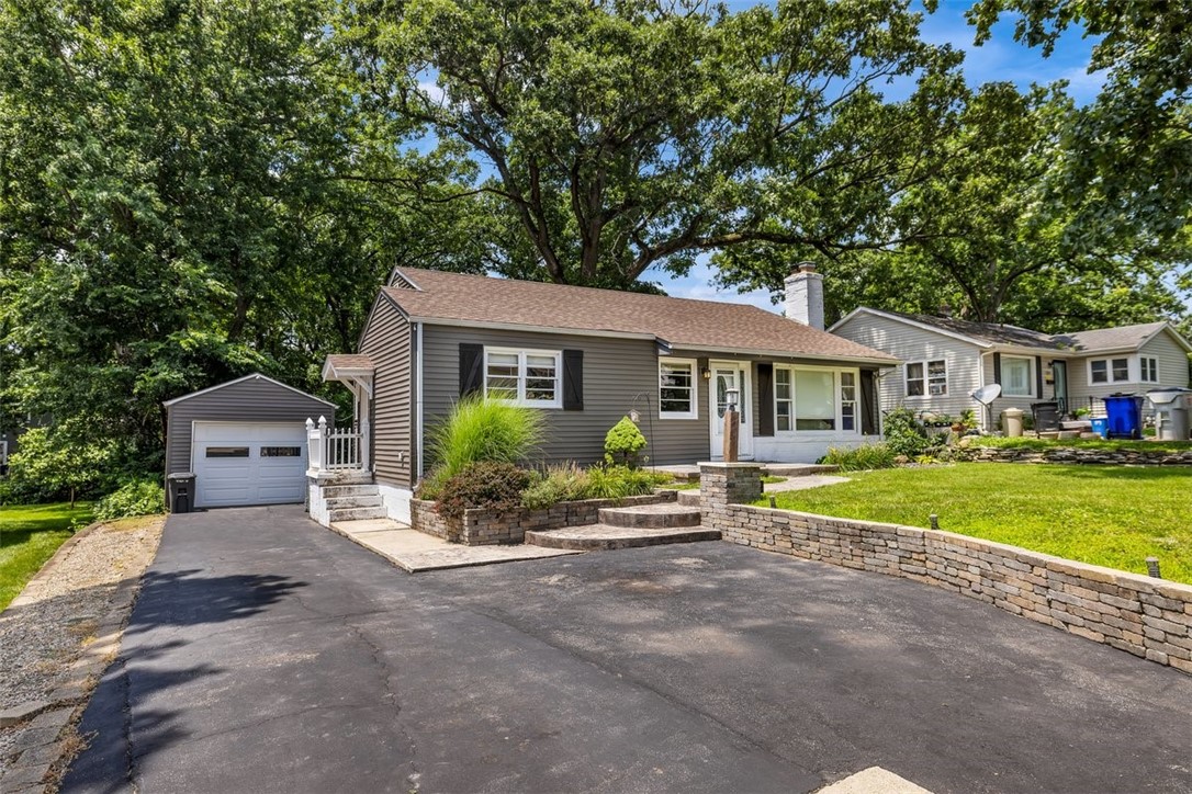 335 South Woodale Avenue Decatur, IL 62522 - Photo 1 of 23