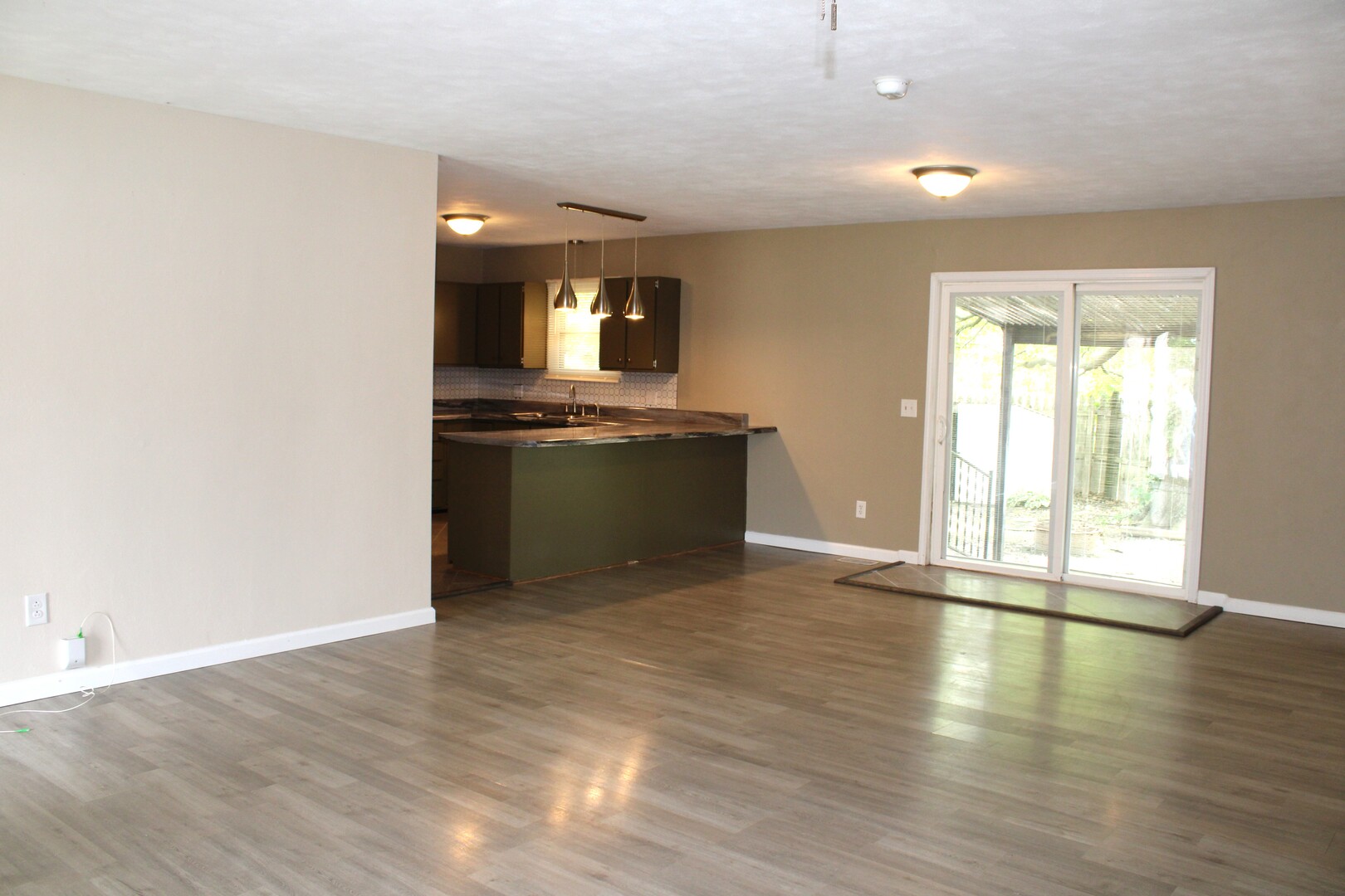 514 Roddy Road Salem, IL 62881 - Photo 17 of 38