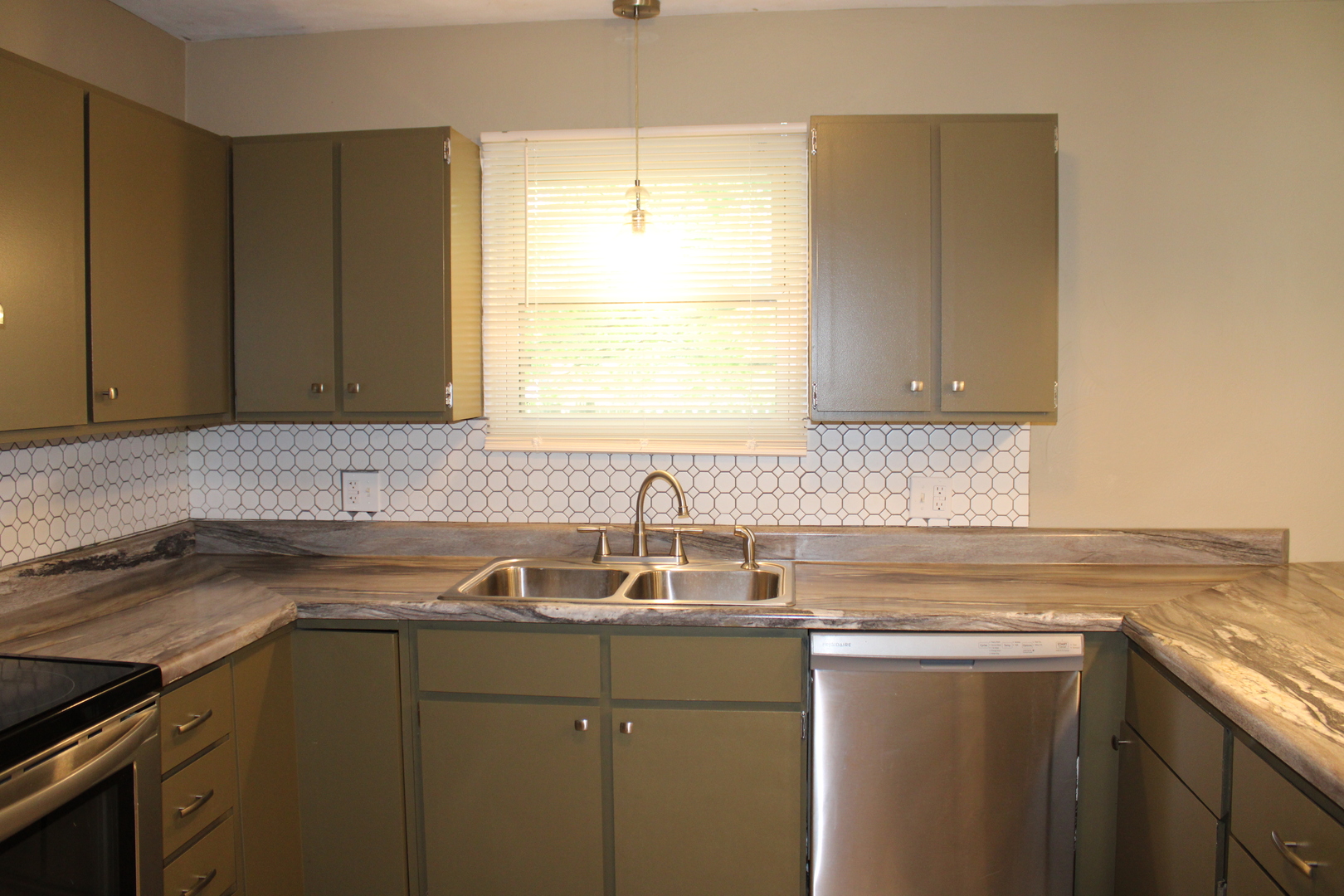 514 Roddy Road Salem, IL 62881 - Photo 4 of 38