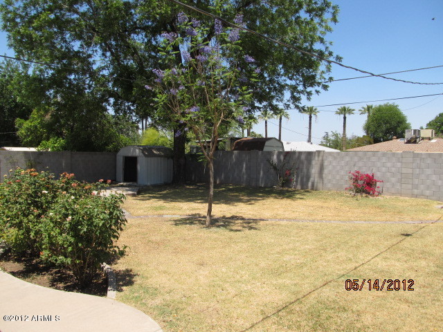840 East Lawrence Road Phoenix, AZ 85014 - Photo 16 of 18 BACKYARD