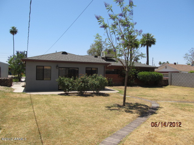 840 East Lawrence Road Phoenix, AZ 85014 - Photo 17 of 18 BACKYARD