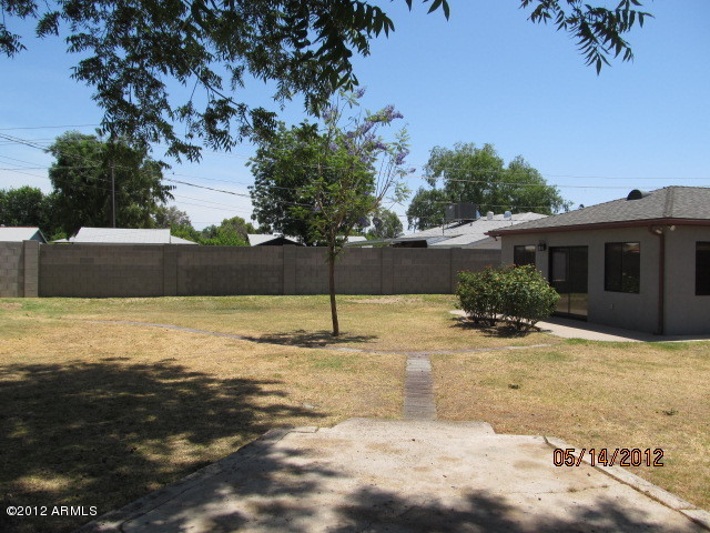 840 East Lawrence Road Phoenix, AZ 85014 - Photo 18 of 18 BACKYARD