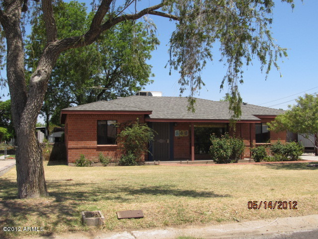 840 East Lawrence Road Phoenix, AZ 85014 - Photo 2 of 18 PROPERTY