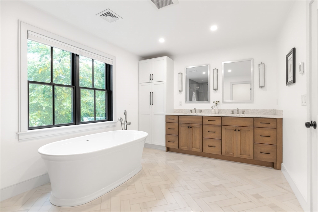 24 Deerfield Road Needham, MA 02492 - Photo 21 of 41 Gallery Image 21