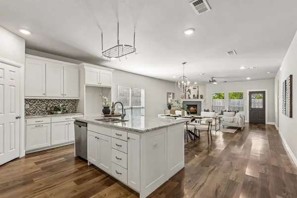 $450,000 | 115 Elm Lane, Roanoke, TX 76262