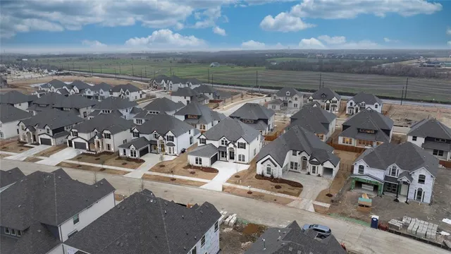 $975,000 | 12172 Crystal Spgs Lane, Frisco, TX 75035