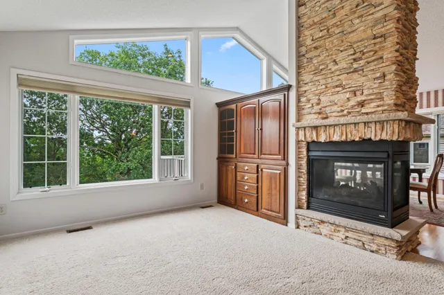 $404,900 | 980 Aurora Circle, Red Wing, MN 55066