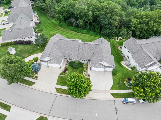 $404,900 | 980 Aurora Circle, Red Wing, MN 55066