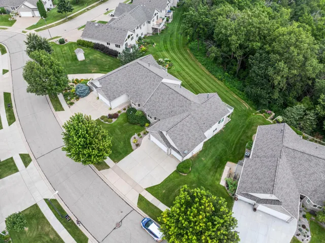 $404,900 | 980 Aurora Circle, Red Wing, MN 55066