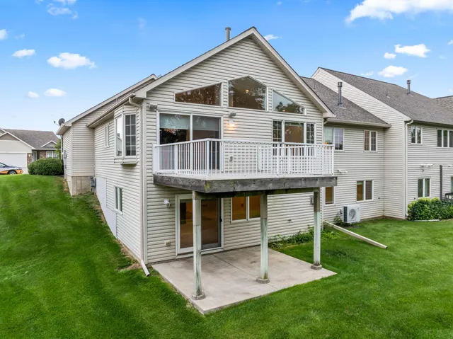 $404,900 | 980 Aurora Circle, Red Wing, MN 55066