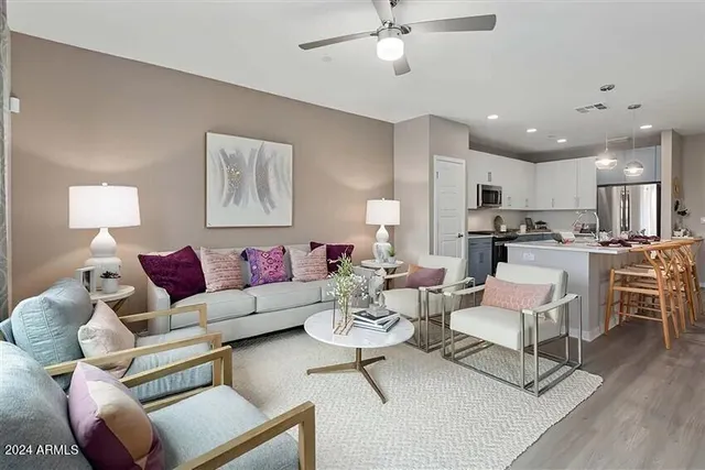 $1,650 | 777 East Stella Lane, Unit 1, Phoenix, AZ 85014