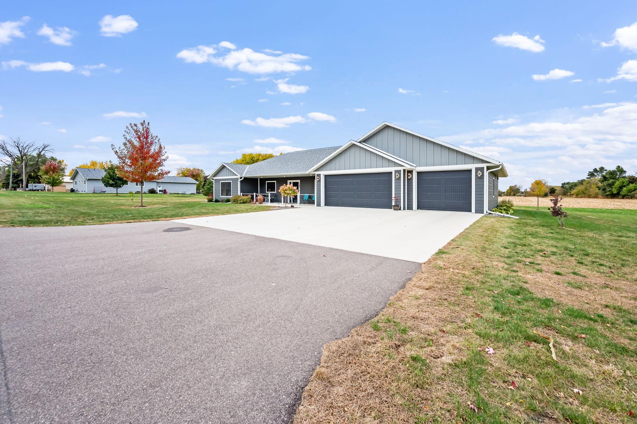 305 Harrison Street Welcome, MN 56181 - Photo 3 of 47