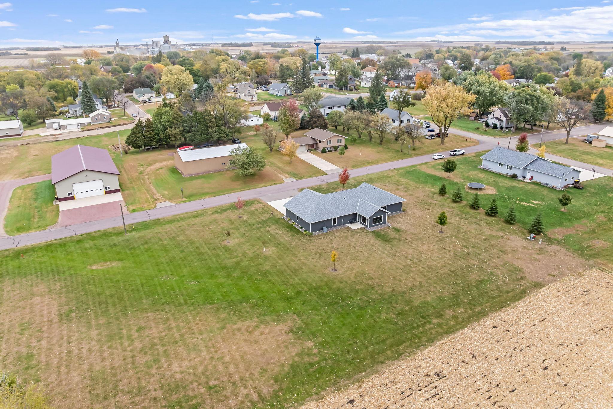 305 Harrison Street Welcome, MN 56181 - Photo 9 of 47