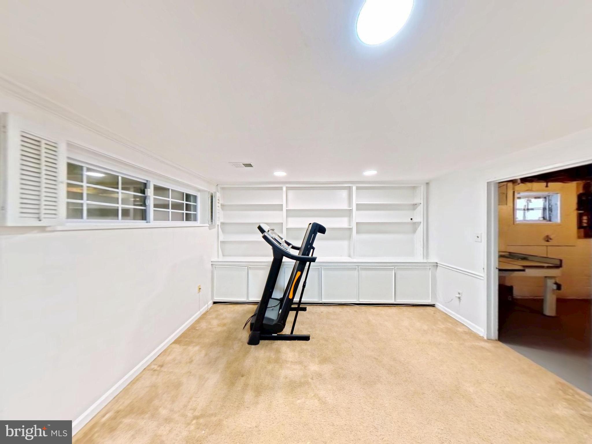 1012 Loxford Terrace Silver Spring, MD 20901 - Photo 44 of 52