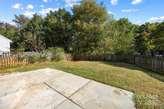 $2,050 | 4102 Rosefield Court, Charlotte, NC 28215