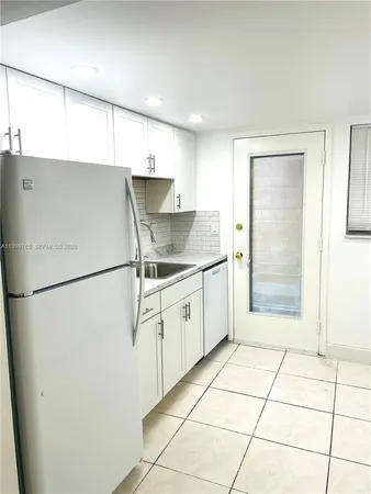 $1,950 | 11840 Northeast 19th Drive, Unit 5, North Miami, FL 33181