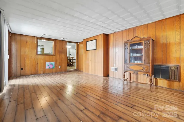 $220,000 | 740 Crestwood Avenue, Gastonia, NC 28054