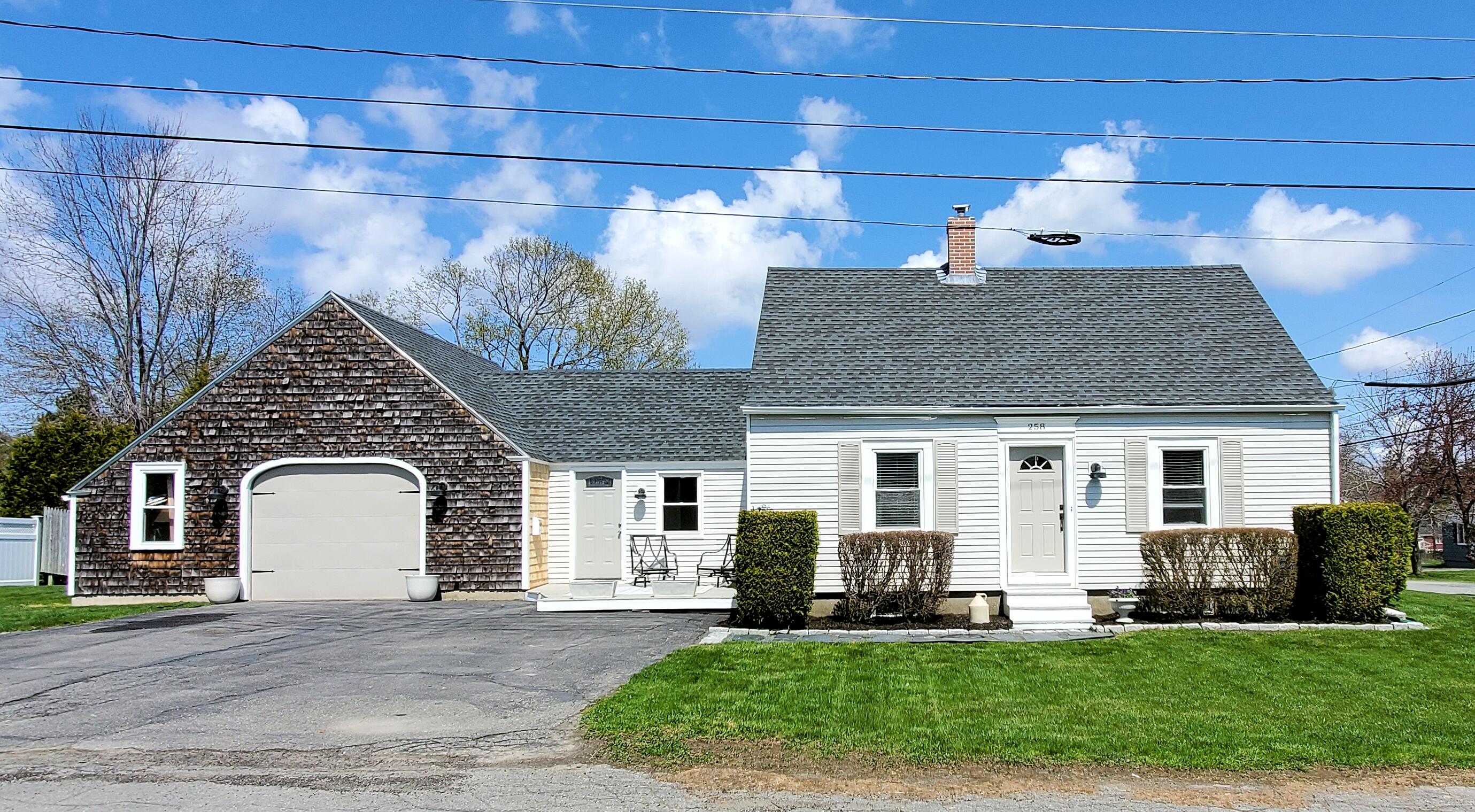 258 Norway Road Bangor, ME 04401 - Photo 1 of 37 Front of Home