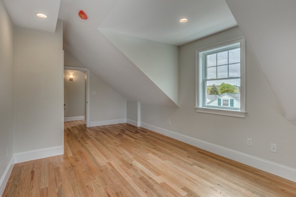 5 Veteran Road, Unit 1 Woburn, MA 01801 - Photo 23 of 30 Gallery Image 23