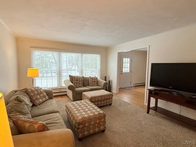 $3,950 | 52 Onondaga Street, Skaneateles, NY 13152