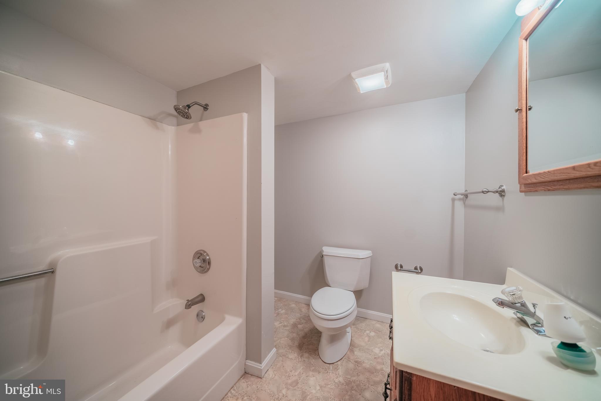 23562 Cedar Ridge Road Rapidan, VA 22733 - Photo 33 of 34 Full bath in basement
