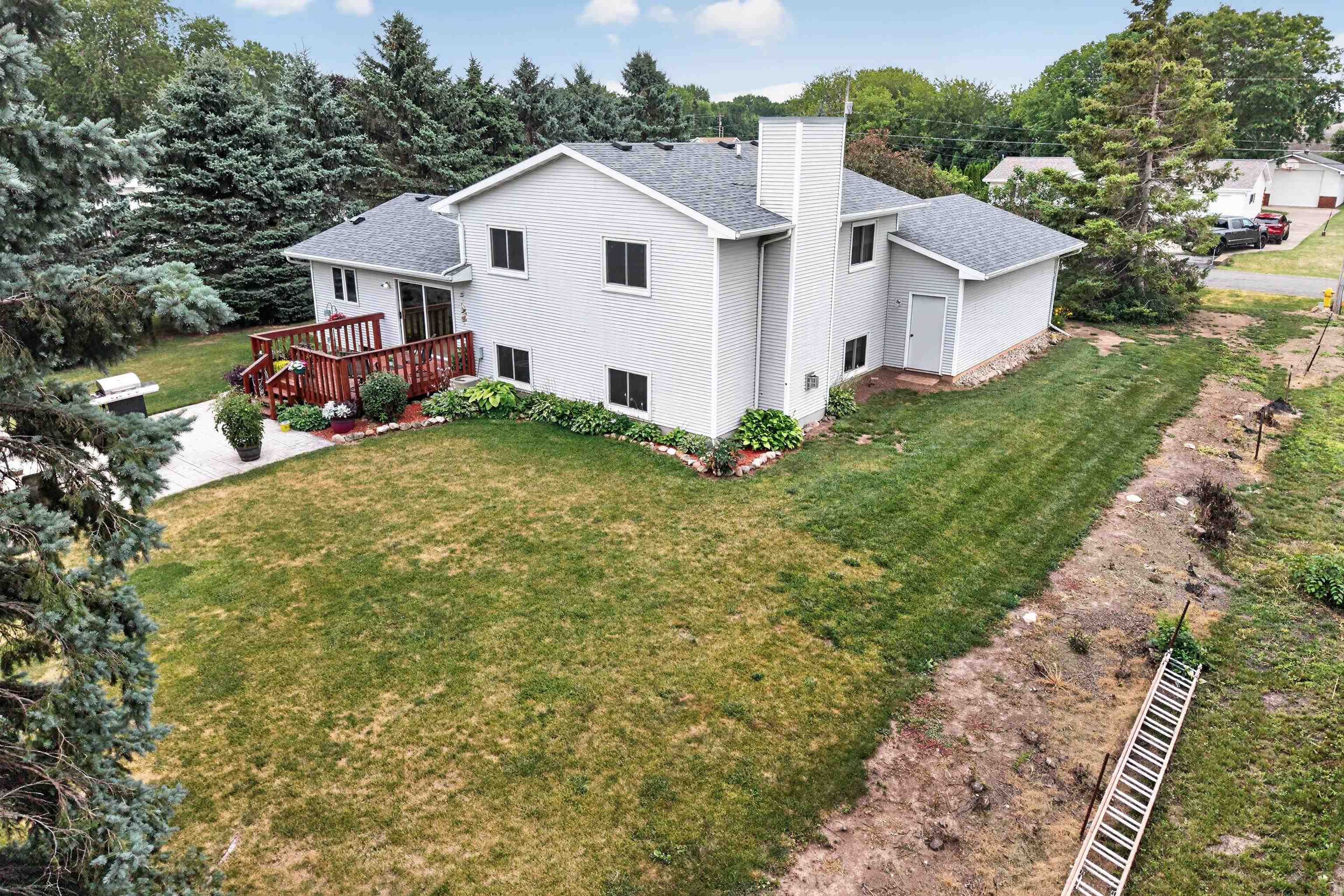 80 Johnson Oshkosh, WI 54902 - Photo 63 of 73 Gallery Image 63