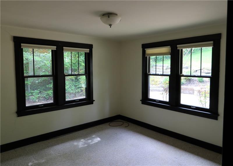 220 Bevington Road Pittsburgh, PA 15221 - Photo 14 of 25 Gallery Image 14