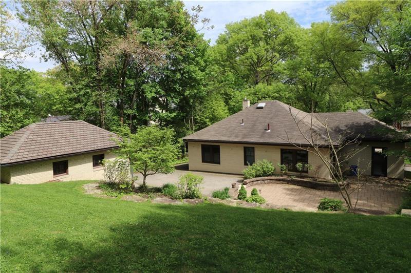 220 Bevington Road Pittsburgh, PA 15221 - Photo 22 of 25 Gallery Image 22