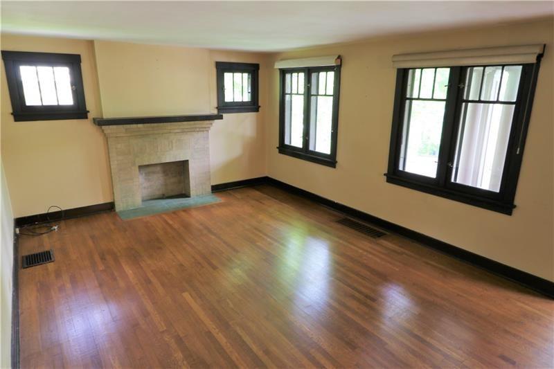 220 Bevington Road Pittsburgh, PA 15221 - Photo 4 of 25 Gallery Image 4