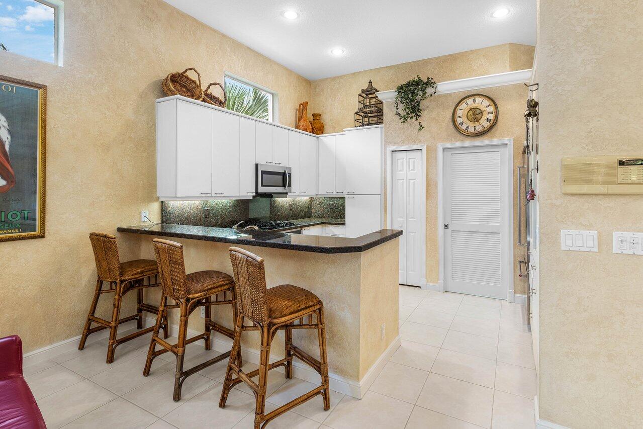 6263 Northwest 43rd Terrace Boca Raton, FL 33496 - Photo 10 of 27 10