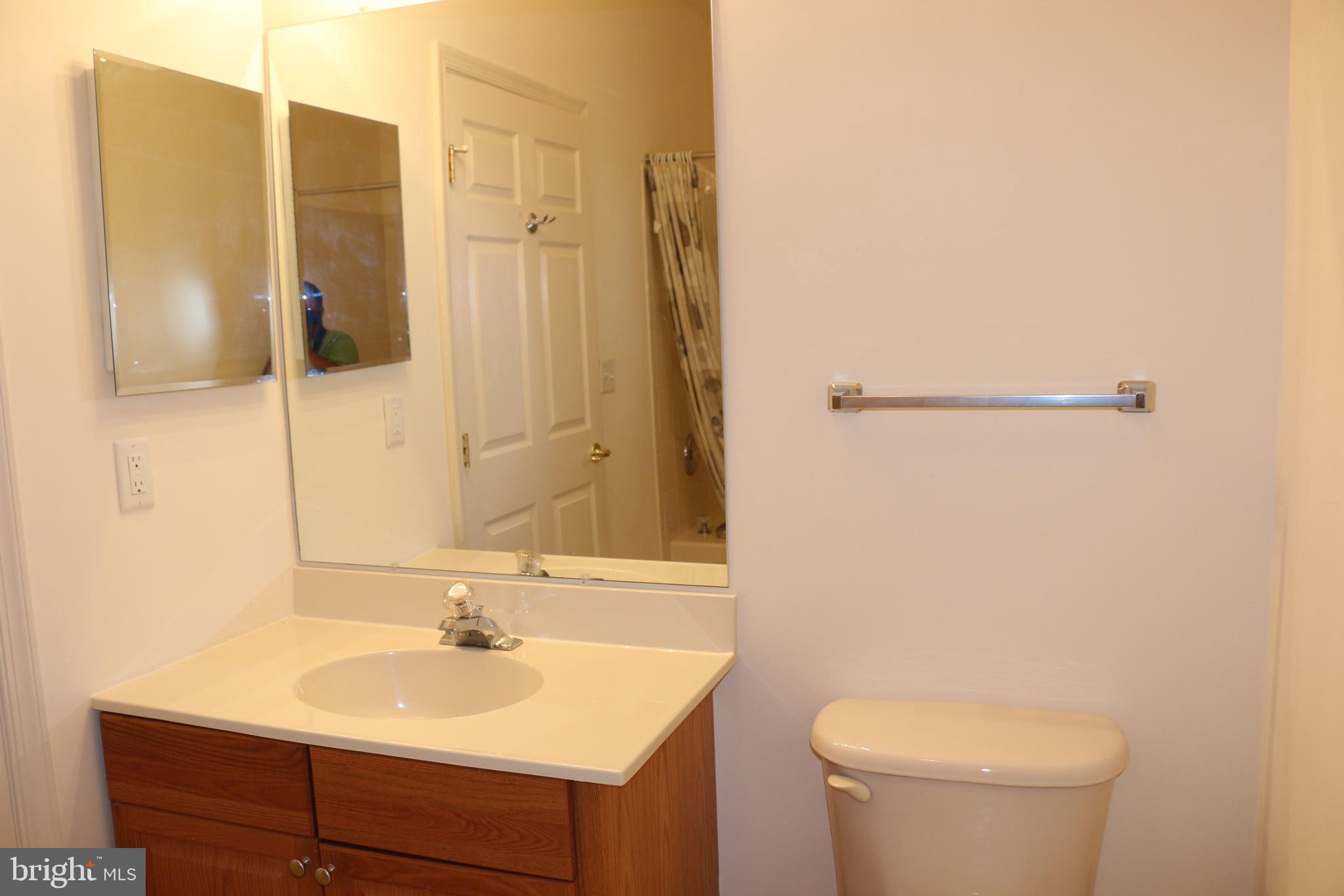 75 Kyle Way Ewing, NJ 08628 - Photo 6 of 15