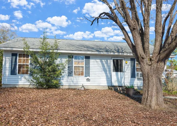 $164,500 | 1103 Pickett Street, Moncks Corner, SC 29461