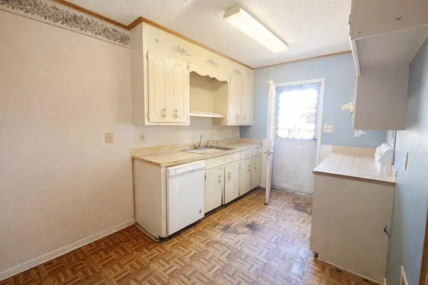 $164,500 | 1103 Pickett Street, Moncks Corner, SC 29461