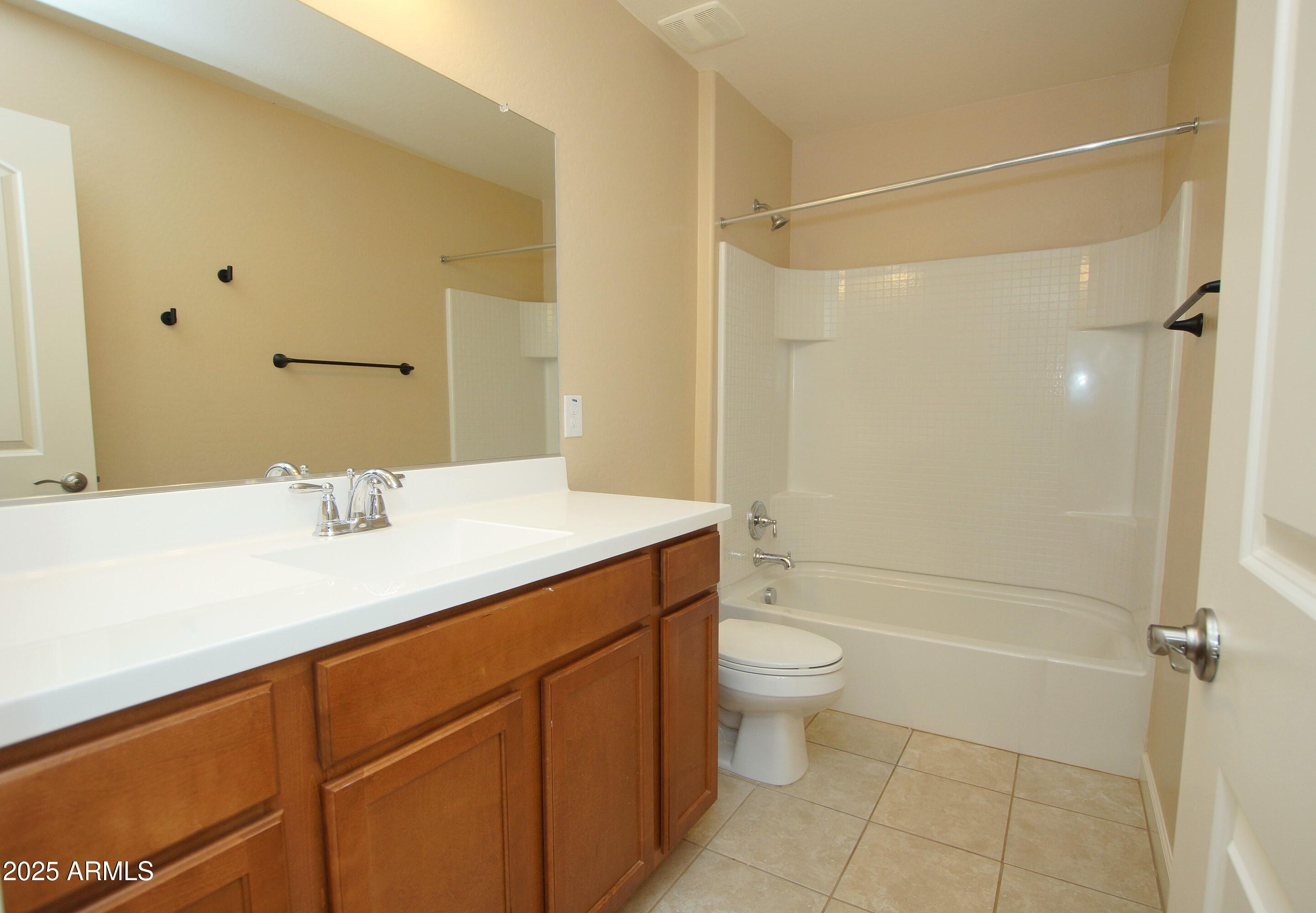 2150 West Alameda Road, Unit 1313 Phoenix, AZ 85085 - Photo 32 of 34 Other Bathroom