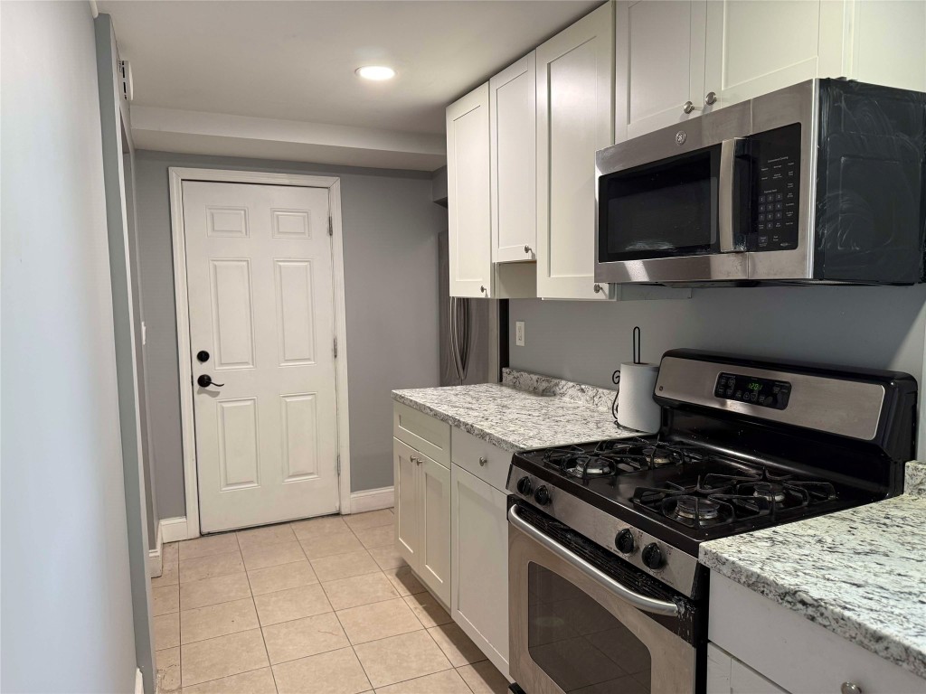 337 Riverside Drive, Unit C Johnson City, NY 13790 - Photo 2 of 20