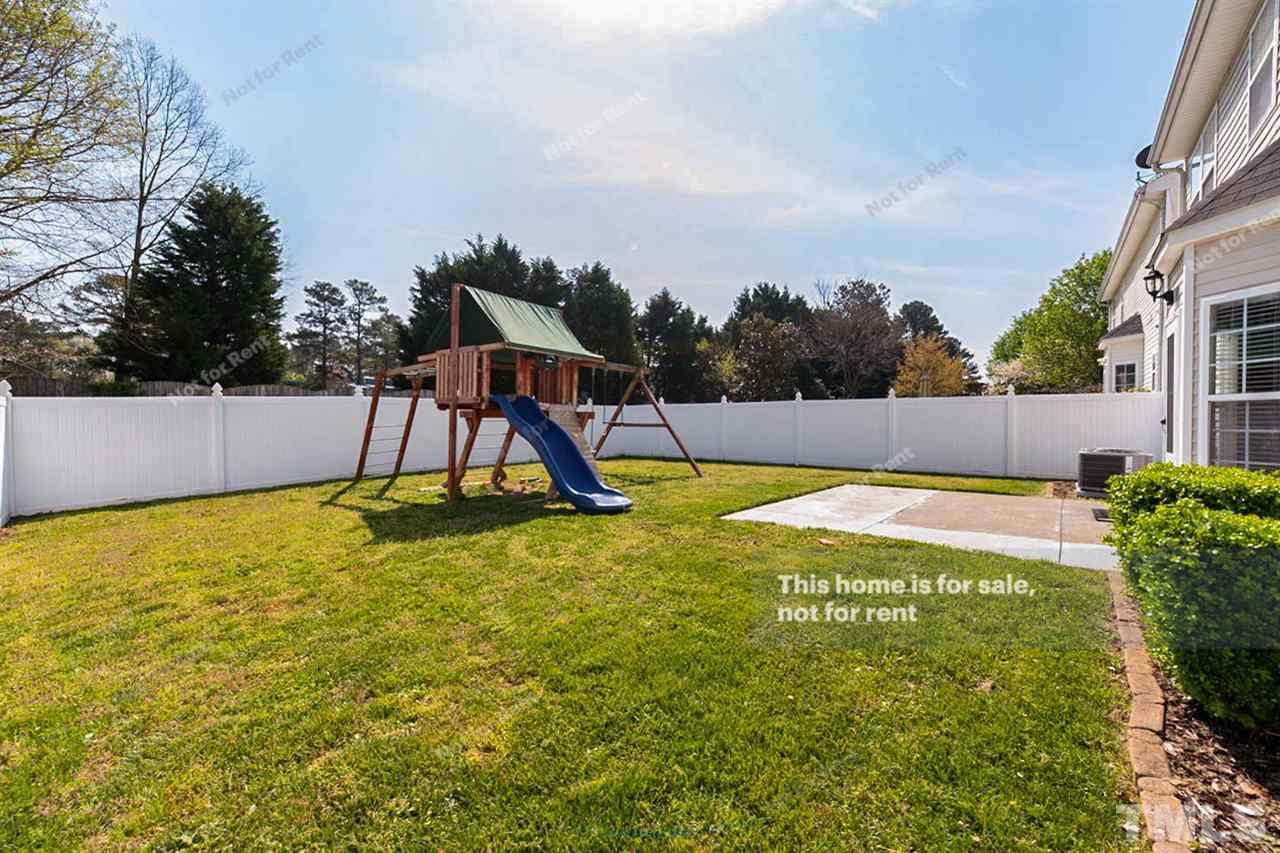 4332 Cardinal Grove Boulevard Raleigh, NC 27616 - Photo 23 of 25