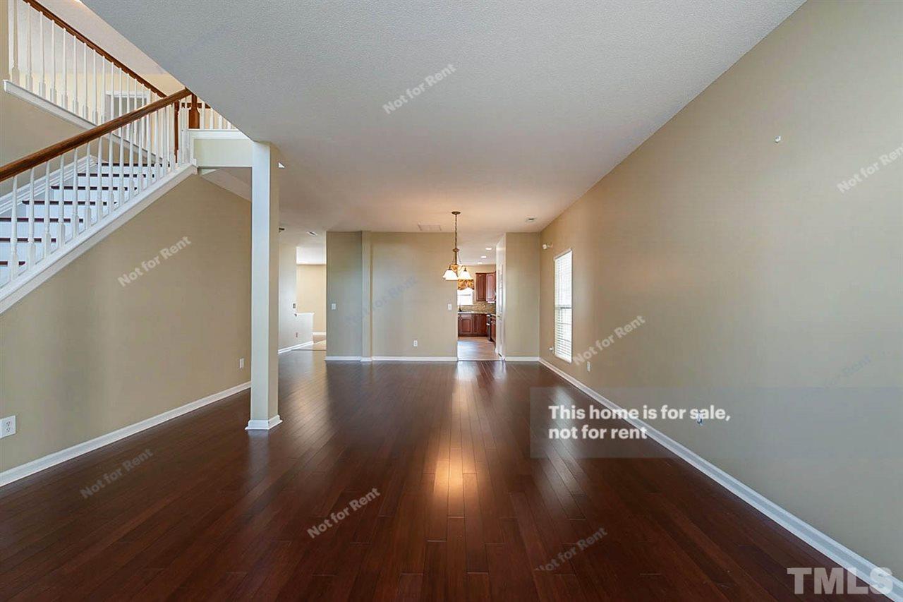 4332 Cardinal Grove Boulevard Raleigh, NC 27616 - Photo 10 of 25