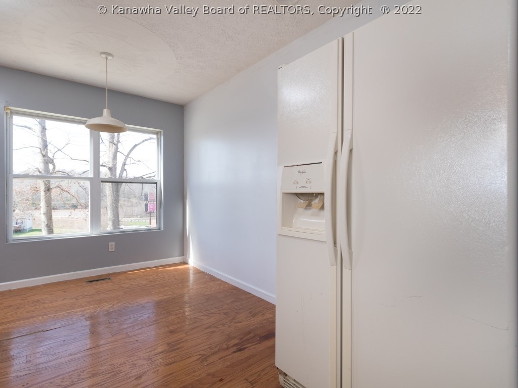 107 Armour Road Nitro, WV 25143 - Photo 11 of 24 Gallery Image 11