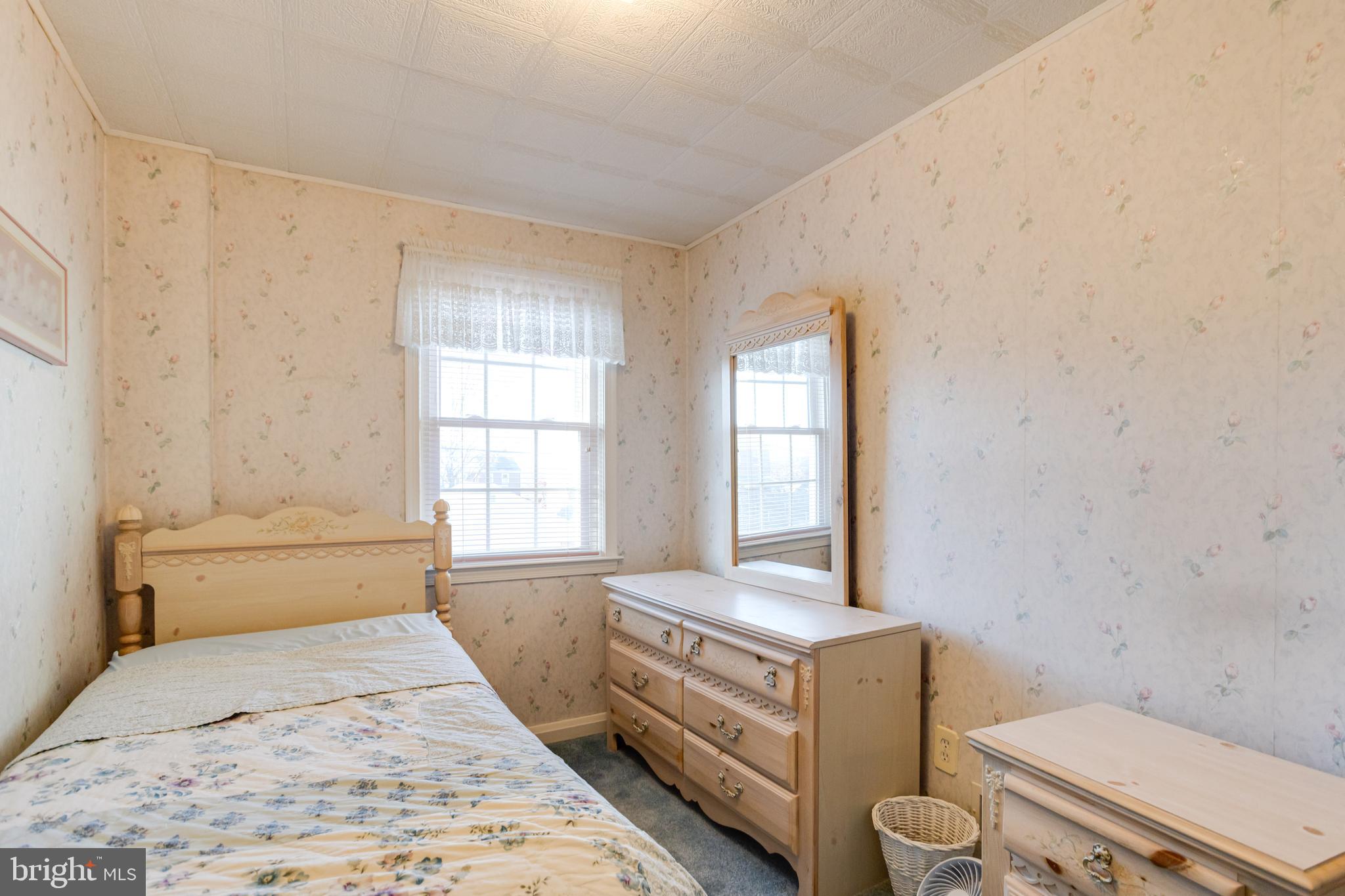 7312 Stratton Way Baltimore, MD 21224 - Photo 36 of 56 3rd Bedroom